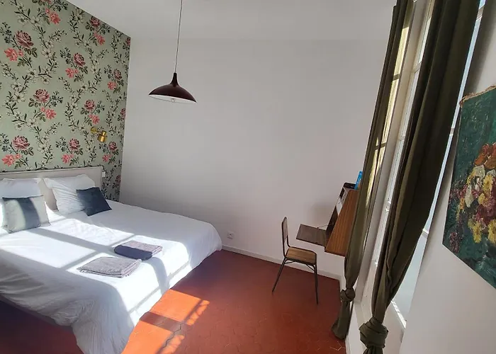 Le Palais 10, Superbe D'exception Authentique Centre Historique Apartamento